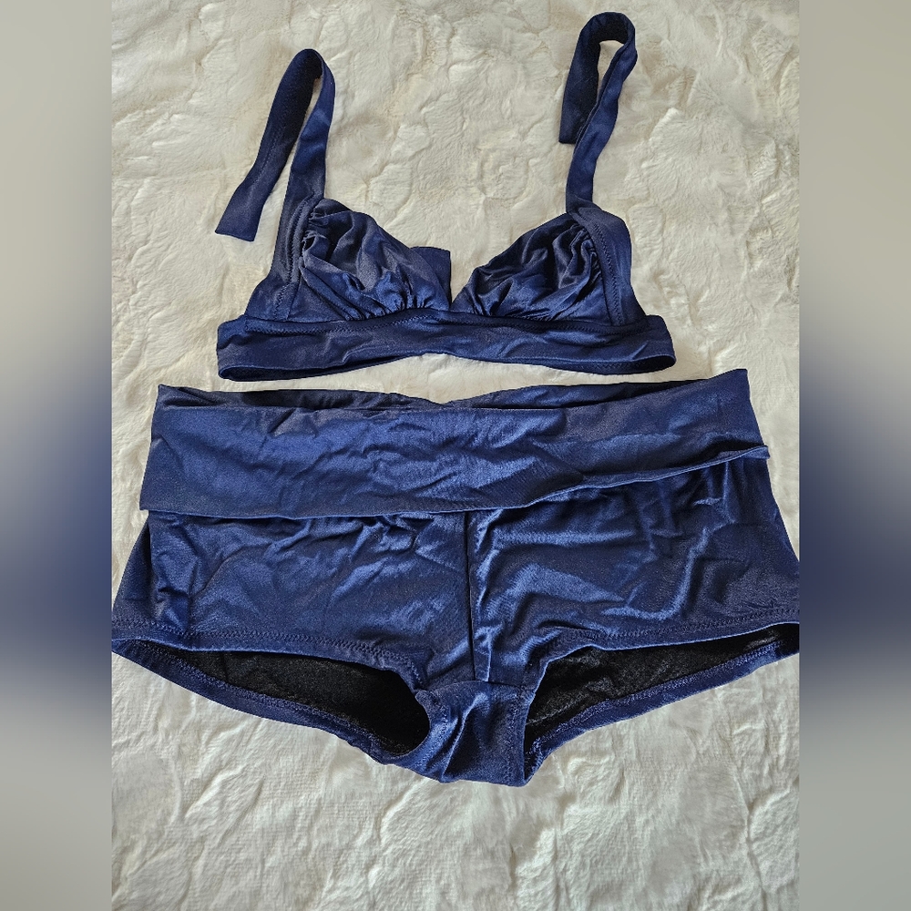 J. Crew bathing suit, top xs, bottom medium, navy